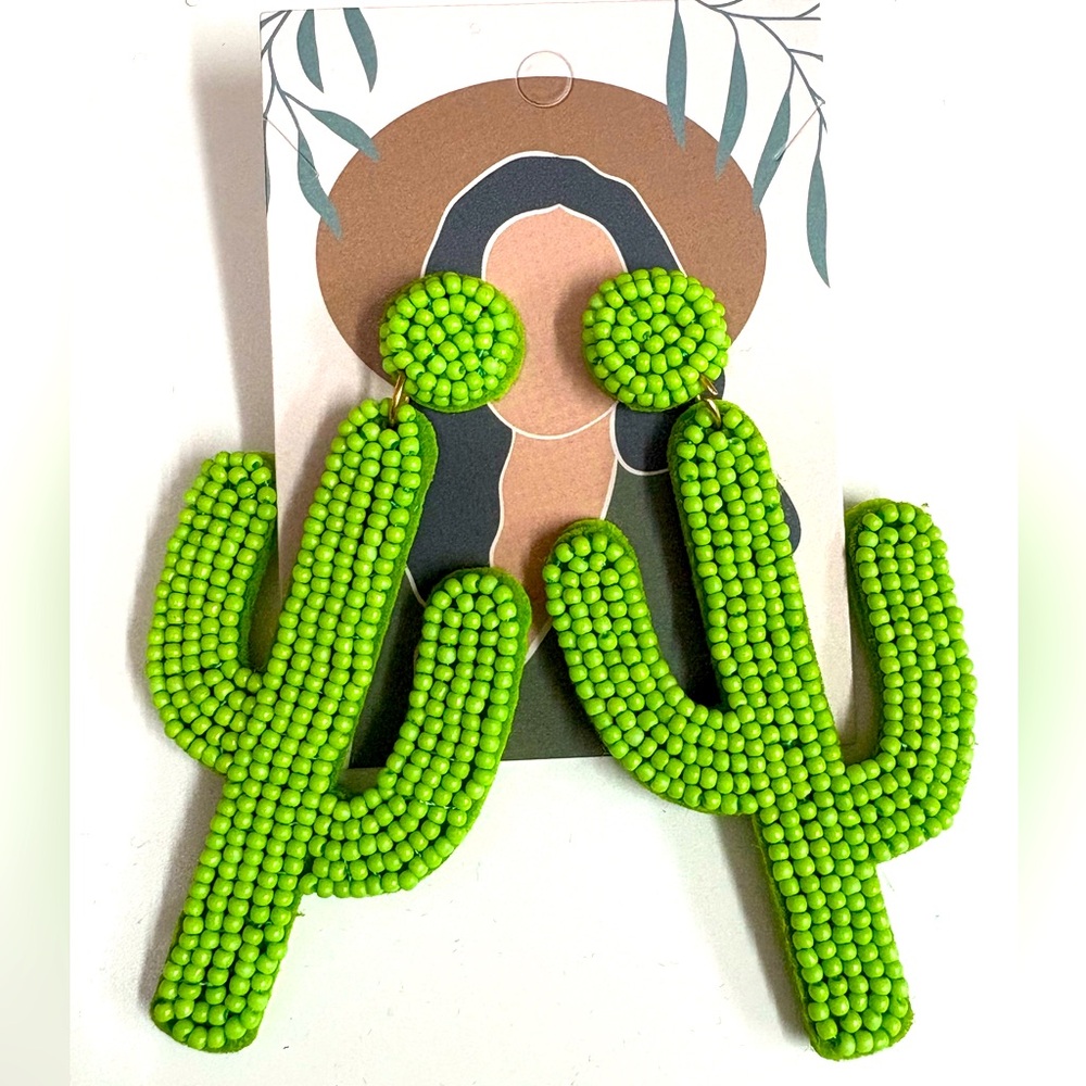 🌵 Cactus beaded earrings
